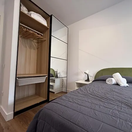 Bahia De 2 Apartment *
